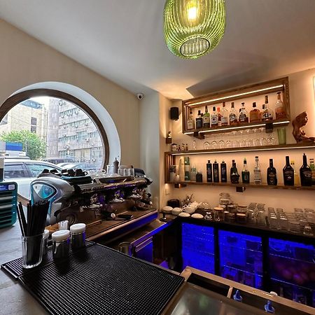 Mist Boutique Hotel Erivan Exterior foto