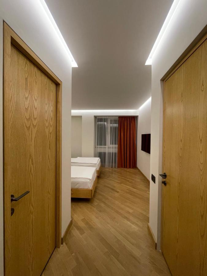 Mist Boutique Hotel Erivan Exterior foto